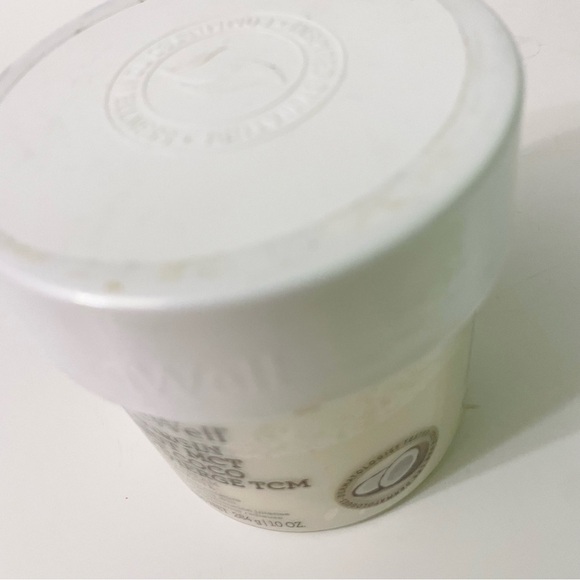 NatureWell Extra Virgin Coconut MCT Moisturizing Cream  284g - Picture 8 of 10